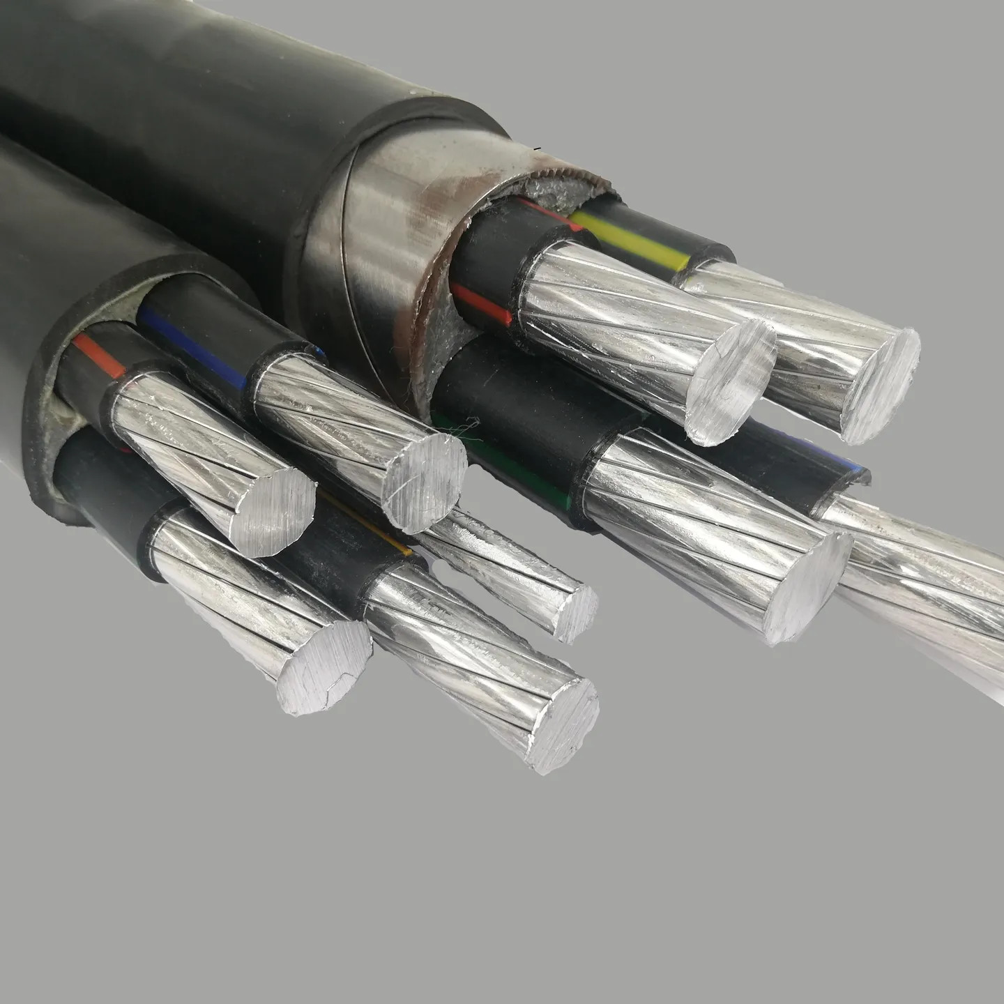 ¿Cuál es más caro, el cable de aleación de aluminio o el cable de núcleo de aluminio?