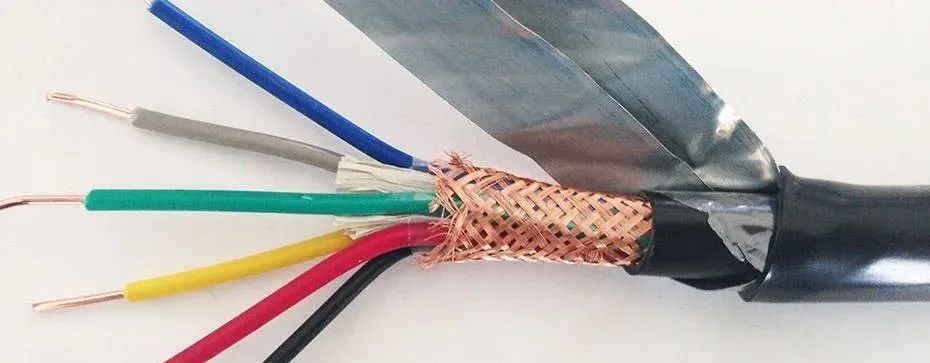 ¿Qué es el cable blindado?