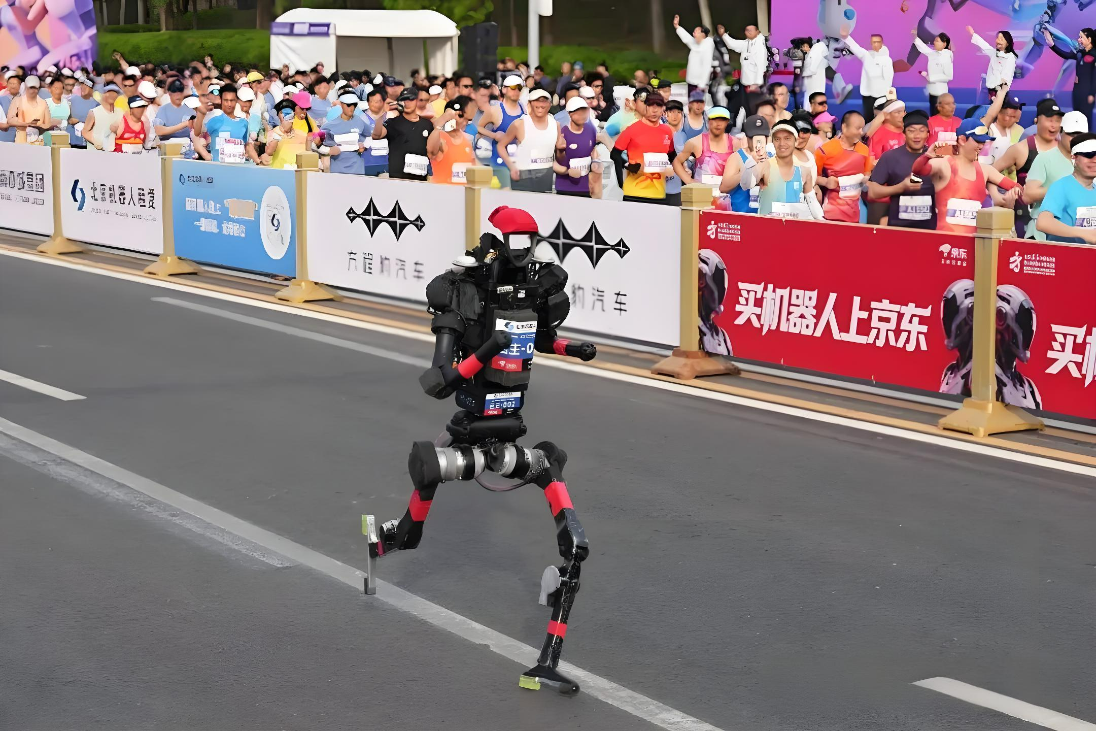 Los robots ganan la media maratón, la industria del cable alcanza nuevas alturas